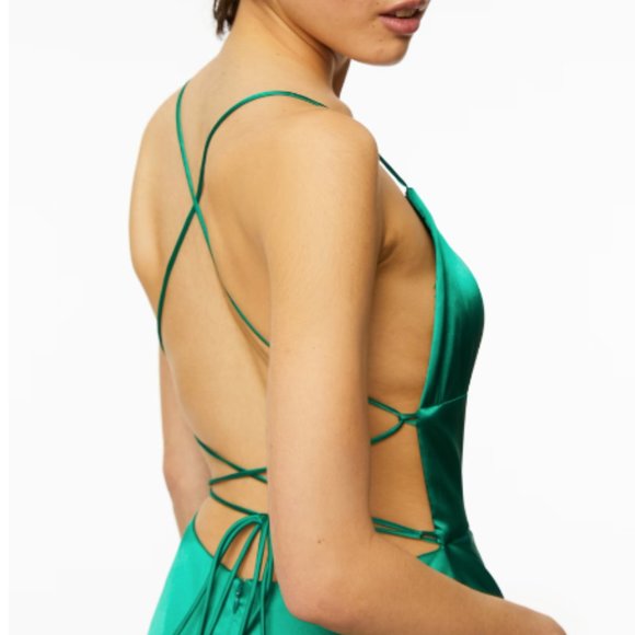 Laura Open Back Dress - Picture 4 of 4